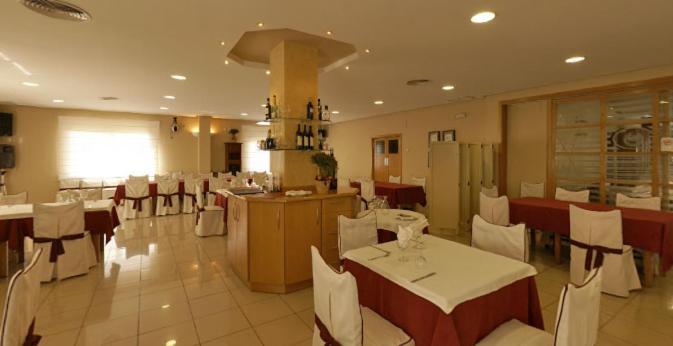 Hotel Ciutat De Carlet Dış mekan fotoğraf
